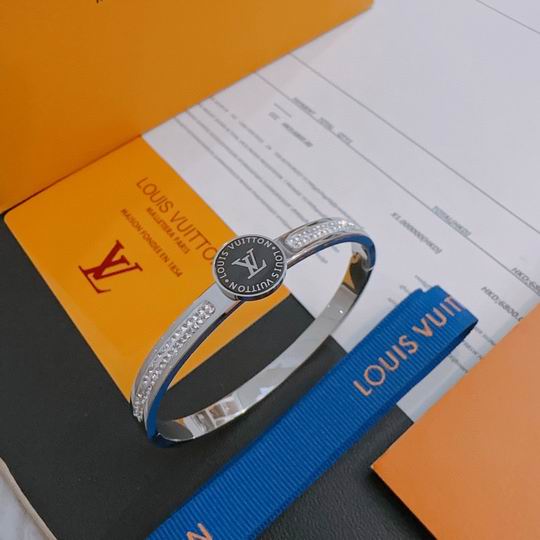 LV Bracelet 11lyh846